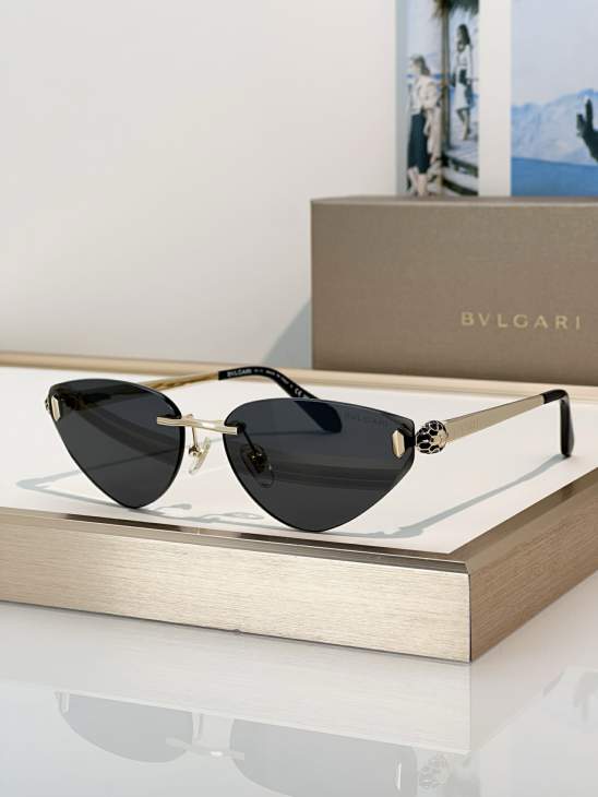 Picture of Bvlgari Sunglasses _SKUfw81854553fw